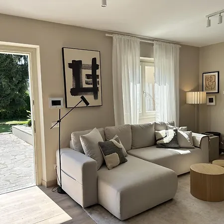 Vila Romantica Idro *