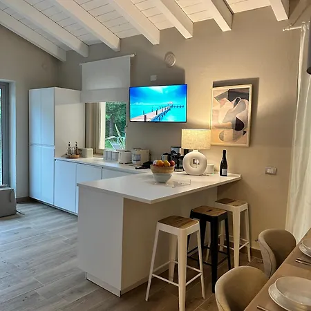 Romantica Idro Villa